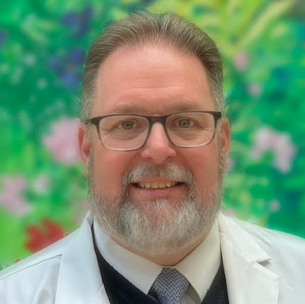a headshot of Dr. Sellechio